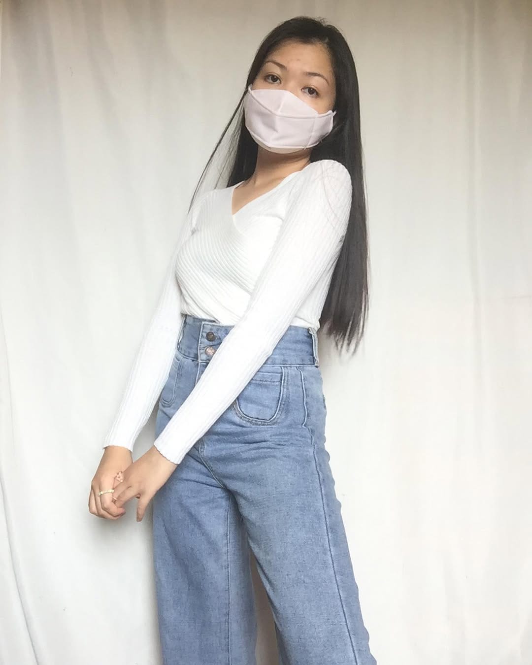 Post 6 by Millennial Thrift on Instagram (carousel)