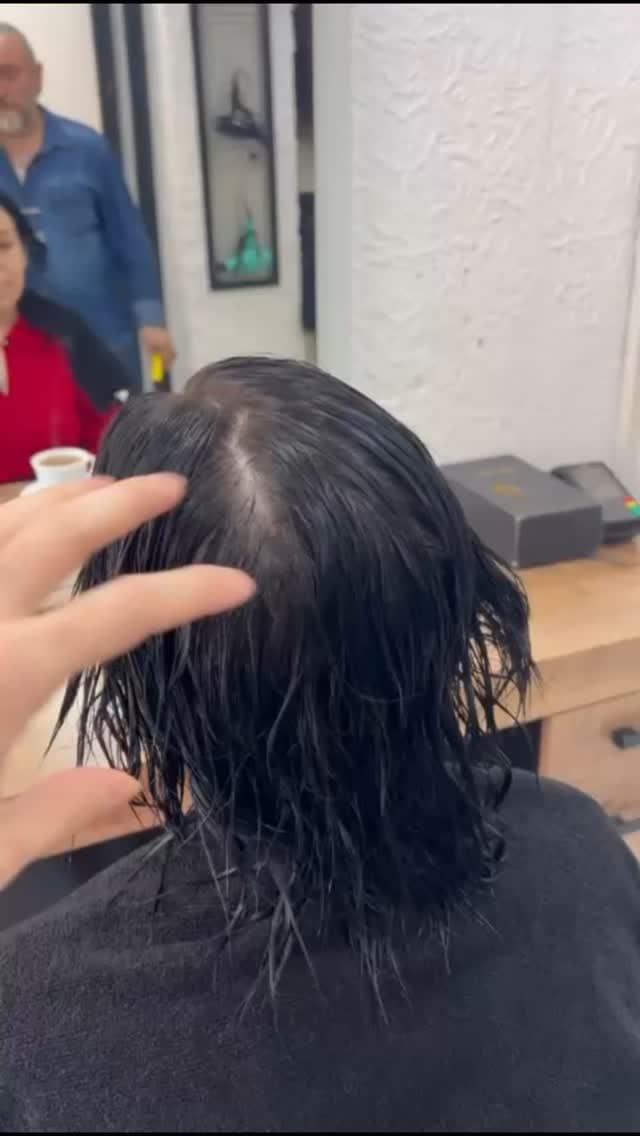 Post 9 by Samba Saç Kaynak Merkezi on Instagram (video)