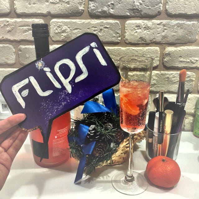 Post 3 by FLiPSi on Instagram (image)