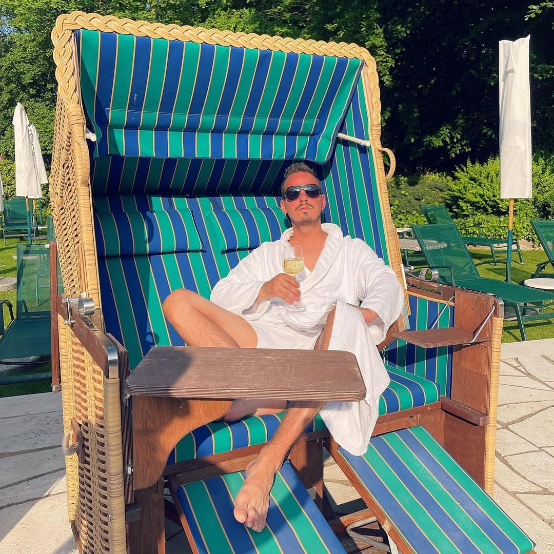 Post 5 by 𝗚𝗶𝗮𝗻𝗻𝗶 𝗦𝘁𝗮𝗿𝗸 on Instagram (image)
