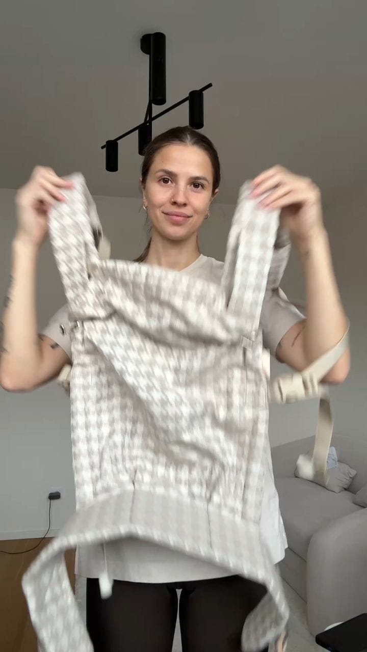 Post 2 by M I N U  B A B Y W E A R on Instagram (video)
