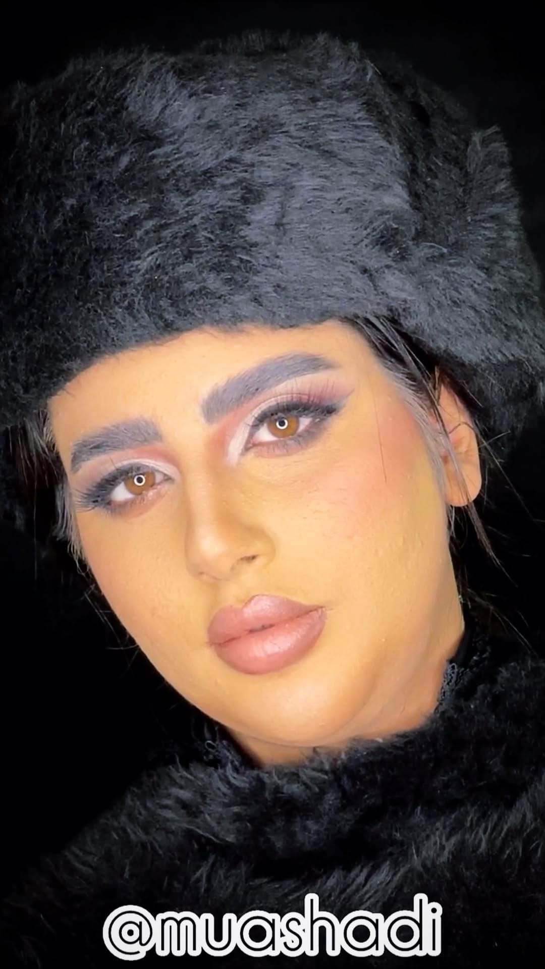 Post 2 by میکاپ عروس اصفهان ////شادی ملک on Instagram (video)