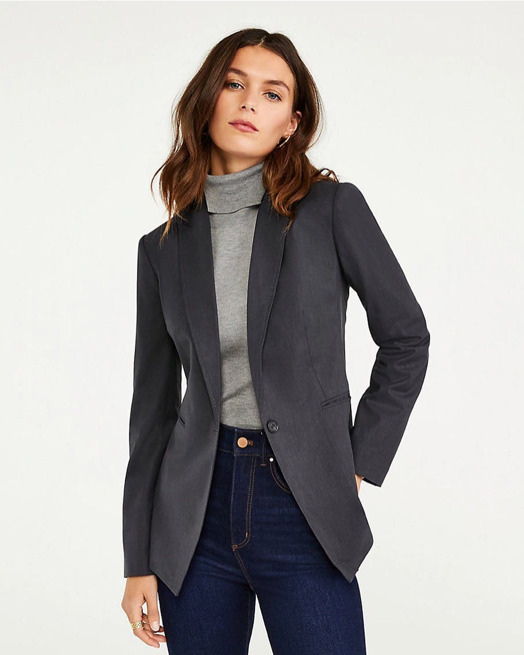 Post 1 by Lawyer Fashion & Style on Instagram (image)