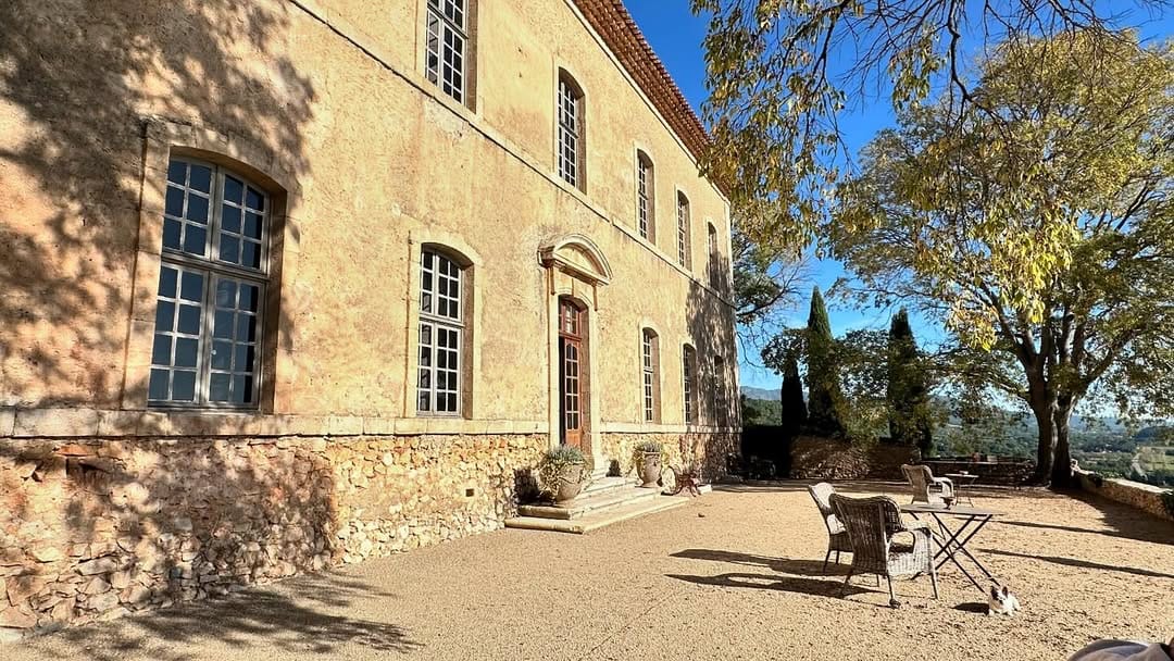 Post 9 by Château de Moissac-Bellevue on Instagram (image)