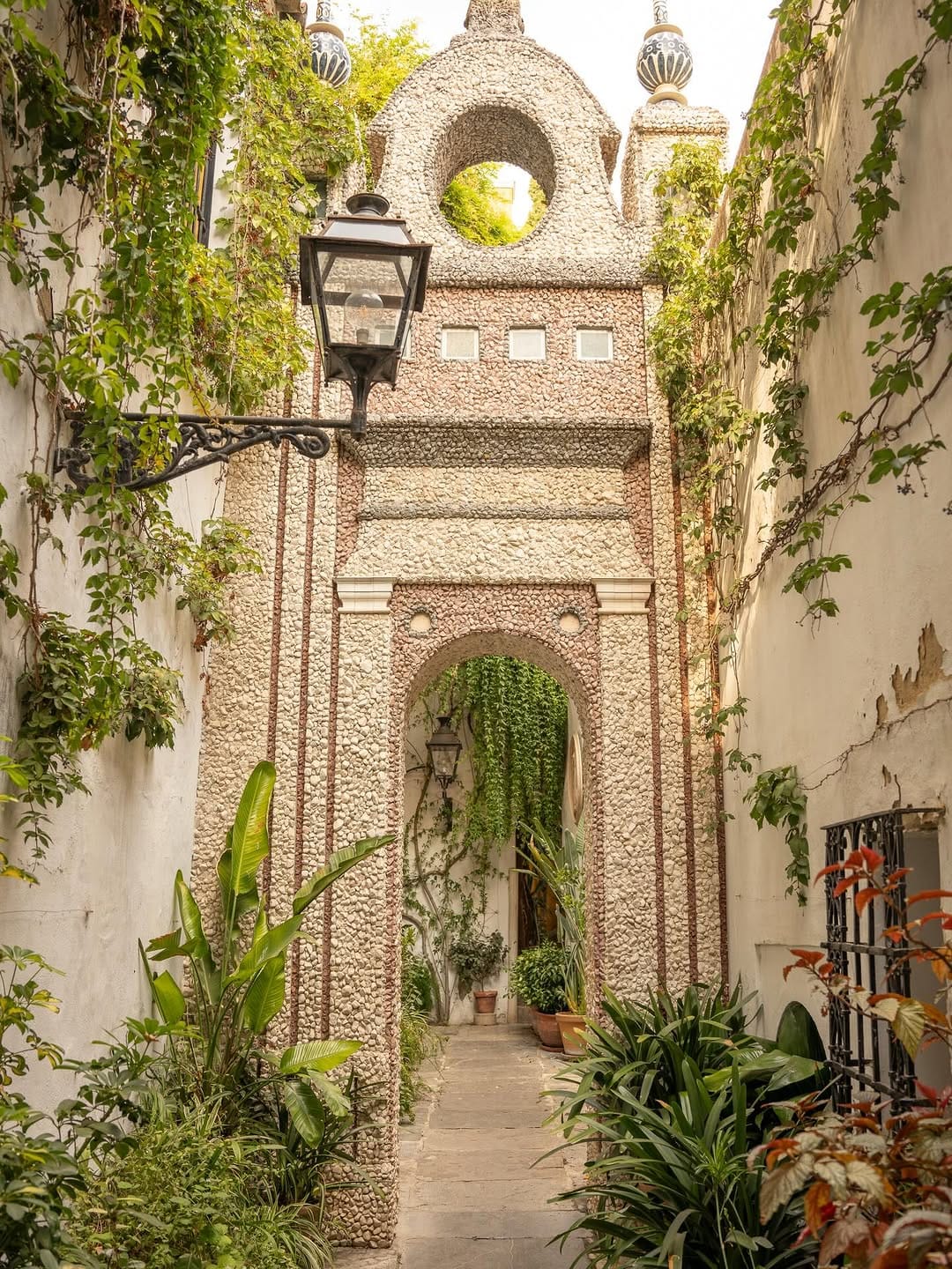 Post 1 by Hotel Las Casas De Las Juderia on Instagram (image)
