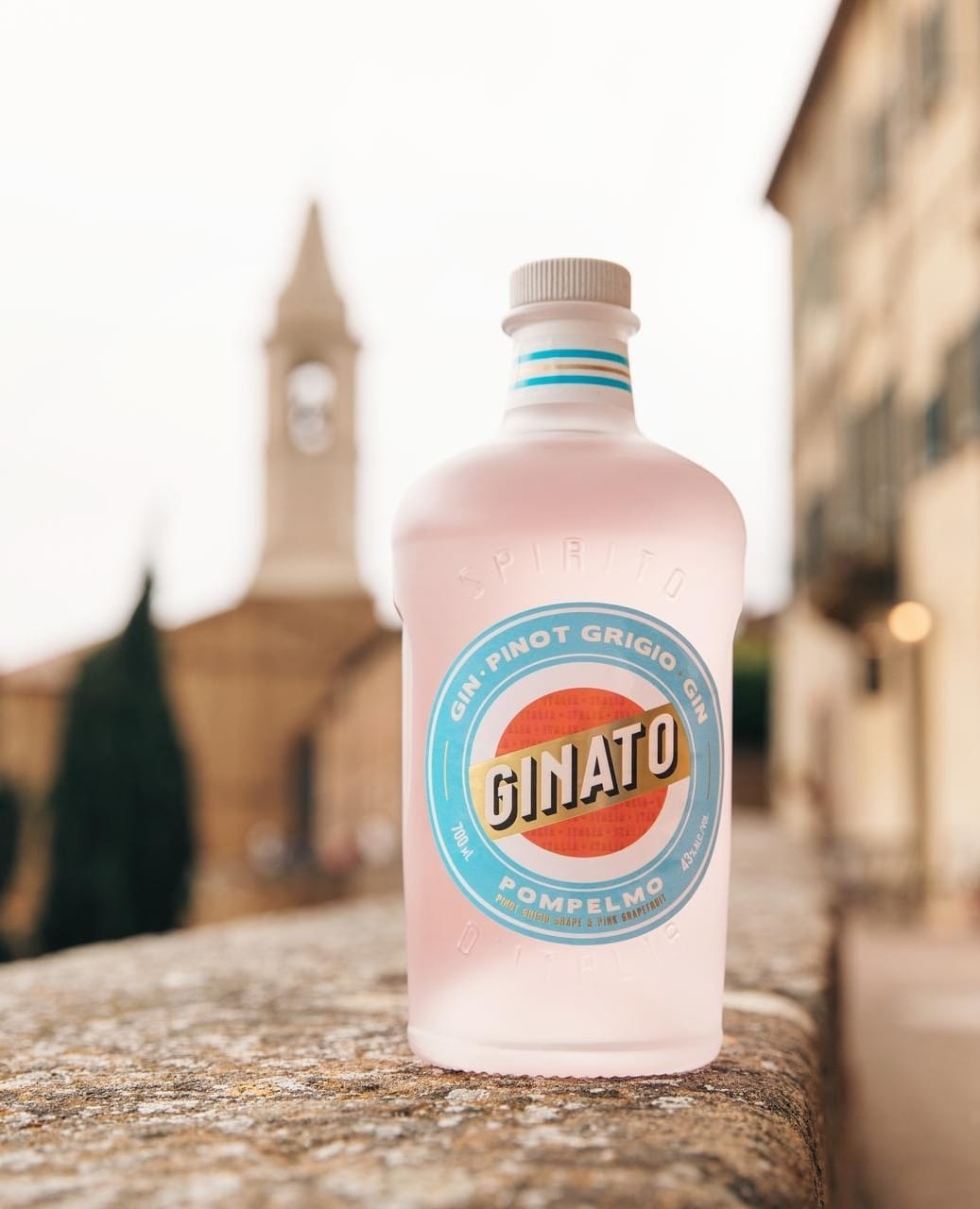 Post 10 by GINATO GIN on Instagram (image)