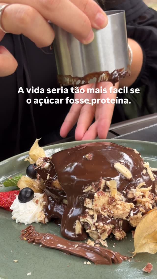 Post 2 by Quitinete Gourmet on Instagram (video)