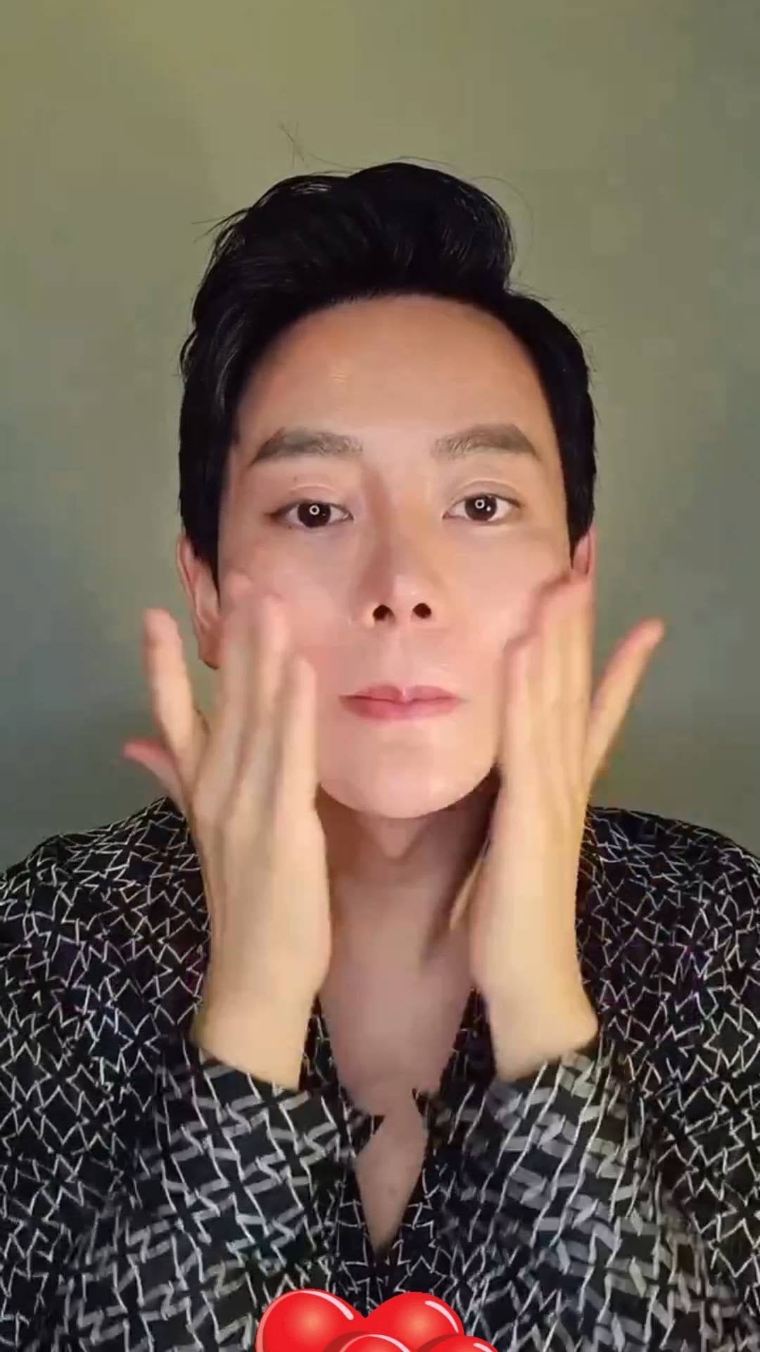 Post 5 by Herbal Botanica on Instagram (video)