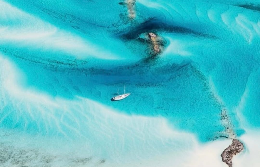 Post 2 by Noumea on Instagram (image)