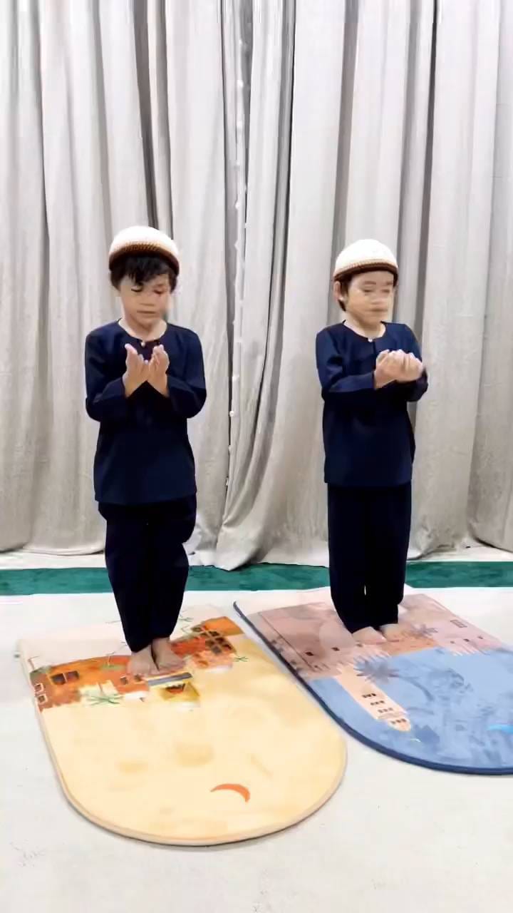 Post 10 by Children Books | Kids Sejadah on Instagram (video)