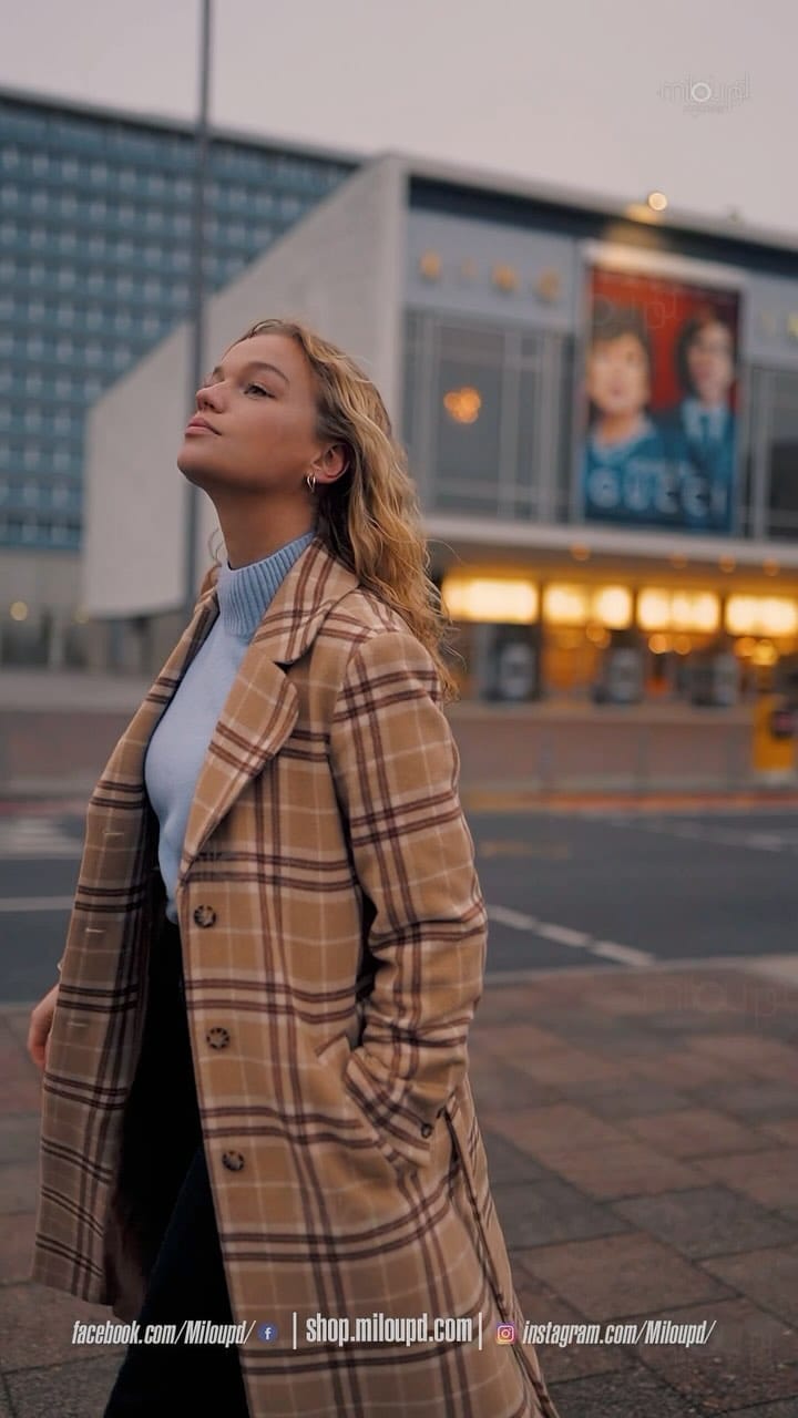 Post 5 by Models in Berlin on Instagram (video)