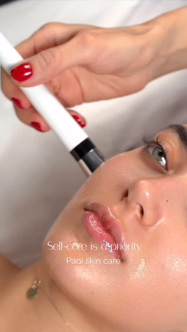 Post 7 by پانته آ مظلوم | فیشال | پاکسازی on Instagram (video)