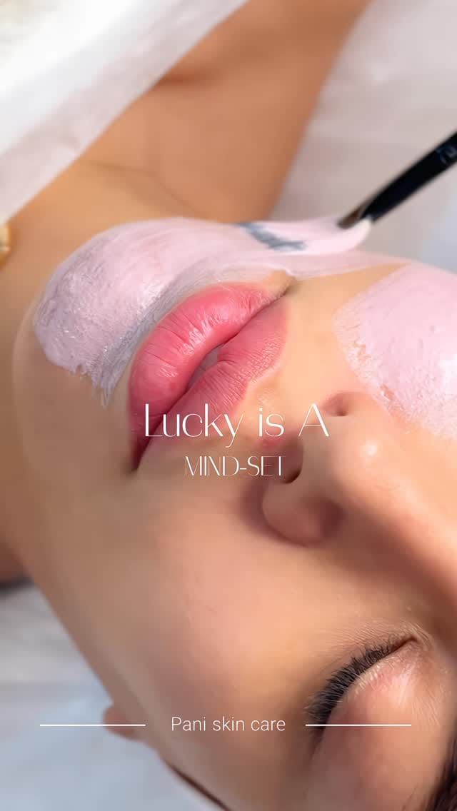 Post 10 by پانته آ مظلوم | فیشال | پاکسازی on Instagram (video)