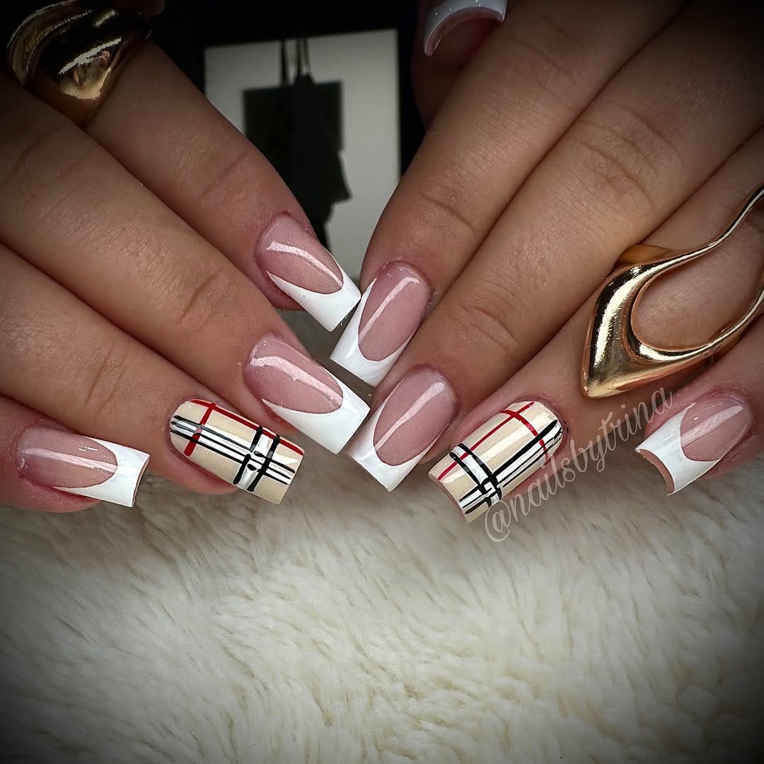 Post 2 by 𝒩𝒶𝒾𝓁𝓈 𝒷𝓎 𝒯𝓇𝒾𝓃𝒶 - 𝒢𝑒𝓇𝓂𝒶𝓃𝓎 on Instagram (image)