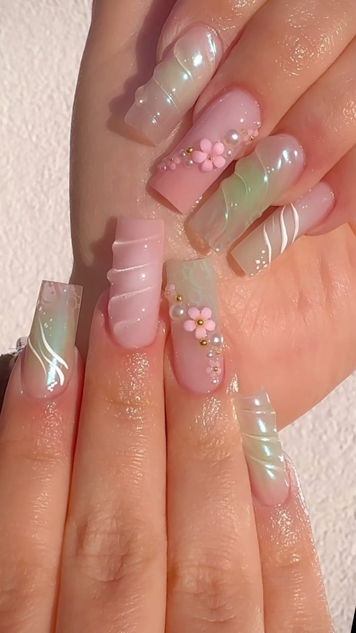 Post 8 by 𝒩𝒶𝒾𝓁𝓈 𝒷𝓎 𝒯𝓇𝒾𝓃𝒶 - 𝒢𝑒𝓇𝓂𝒶𝓃𝓎 on Instagram (video)
