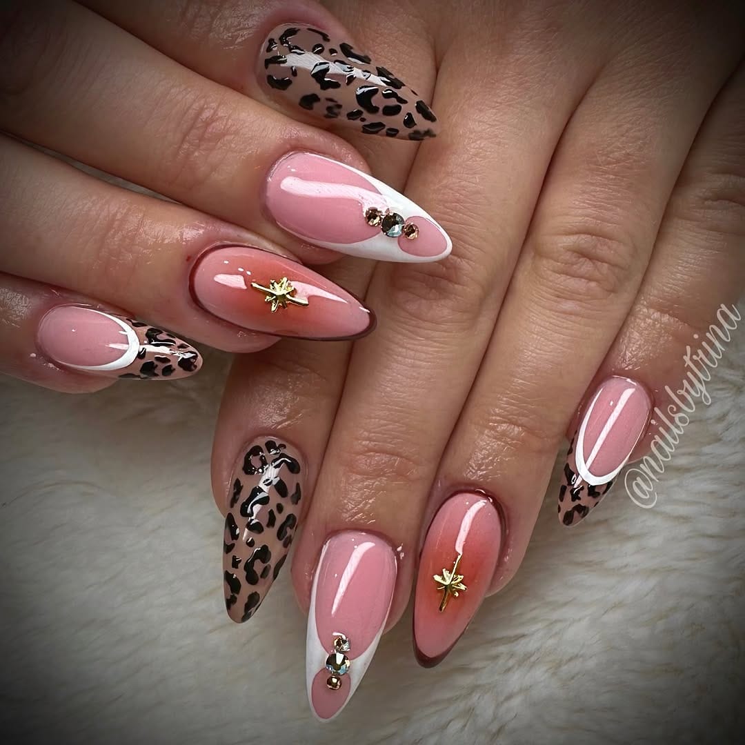Post 4 by 𝒩𝒶𝒾𝓁𝓈 𝒷𝓎 𝒯𝓇𝒾𝓃𝒶 - 𝒢𝑒𝓇𝓂𝒶𝓃𝓎 on Instagram (image)