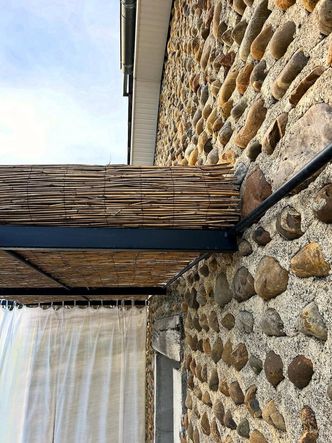 Post 3 by Maison Cadillon - Marine VIAU on Instagram (carousel)
