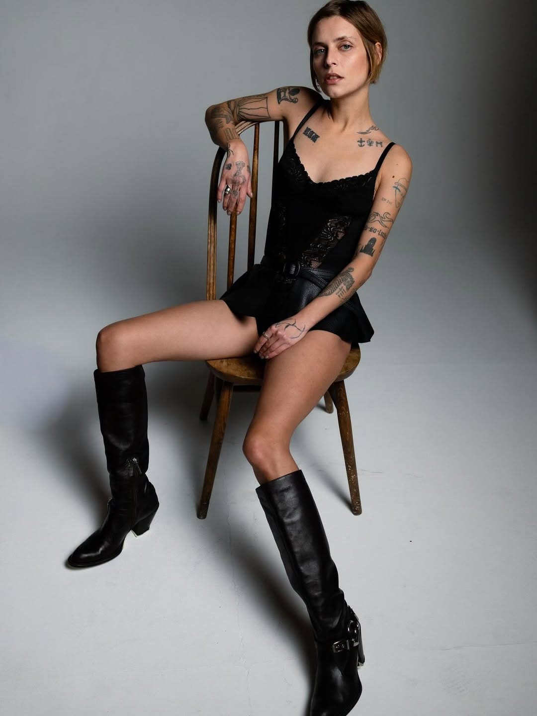 Post 5 by Vlada Coxx on Instagram (carousel)