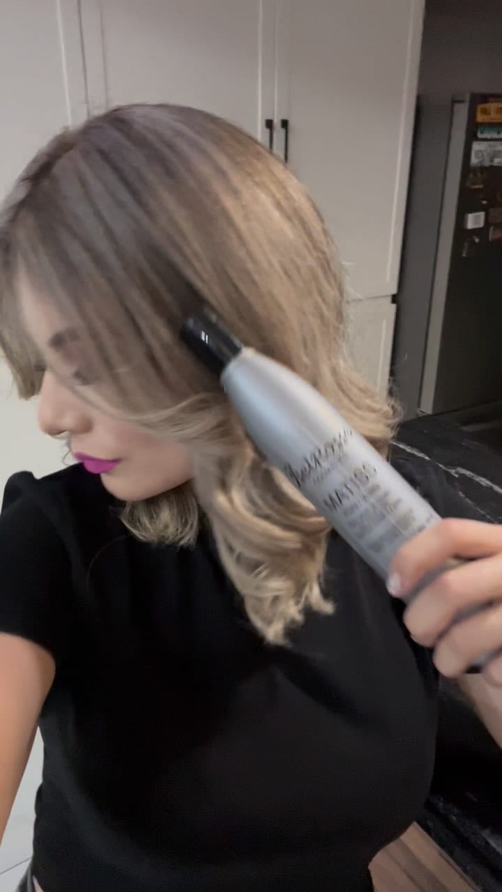 Post 10 by Iselrosse Cosmetics on Instagram (video)
