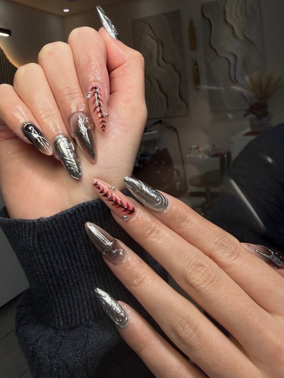 Post 3 by Cover Nails | NagelStudio on Instagram (carousel)