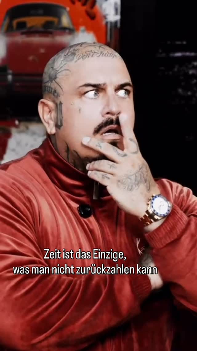 Post 10 by LAKIMII Berlin Tattoo on Instagram (video)