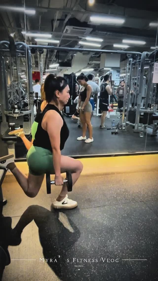 Post 5 by Myra Chan on Instagram (video)