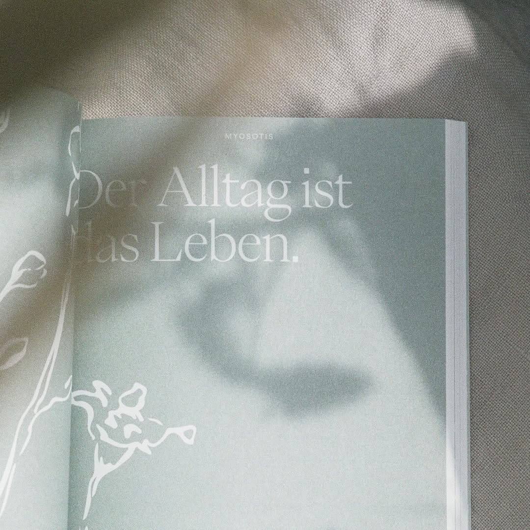 Post 10 by handgeschriebenVERLAG on Instagram (carousel)