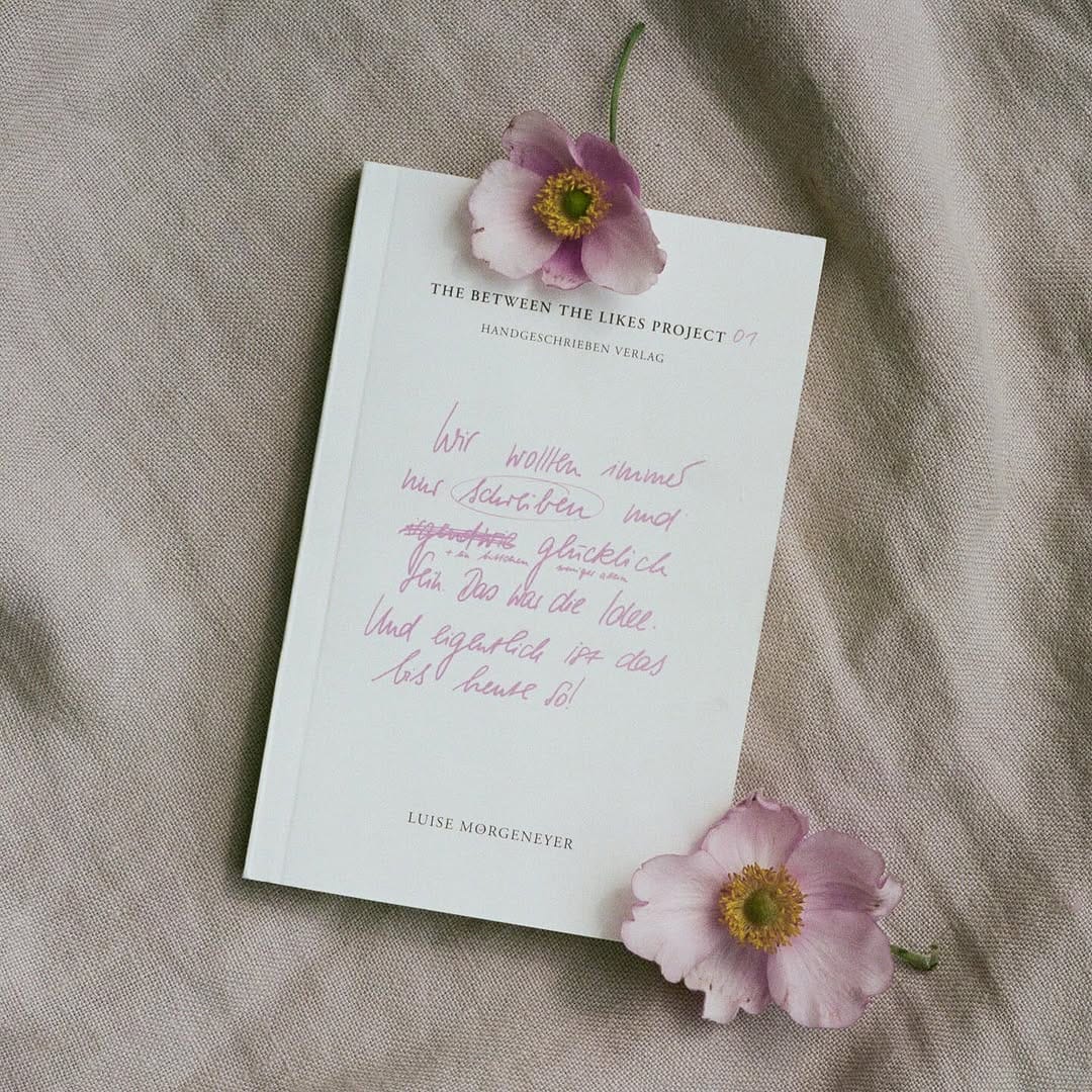 Post 4 by handgeschriebenVERLAG on Instagram (carousel)