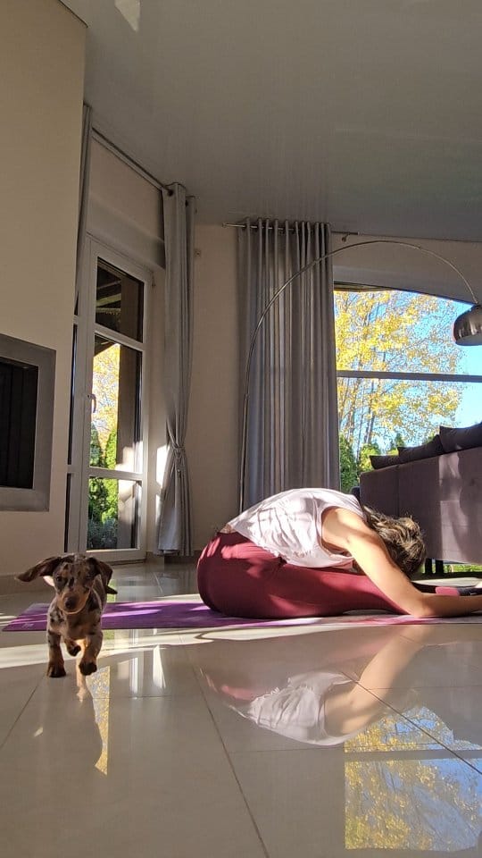 Post 2 by Karolina on Instagram (video)