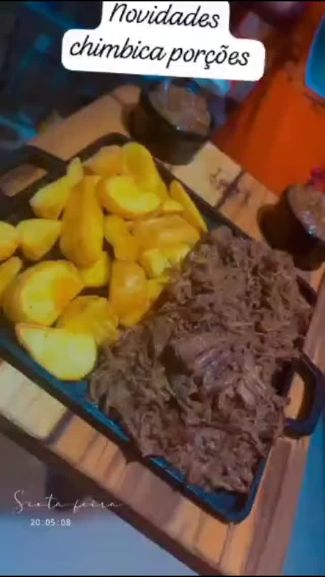 Post 4 by Chimbica Burguer on Instagram (video)
