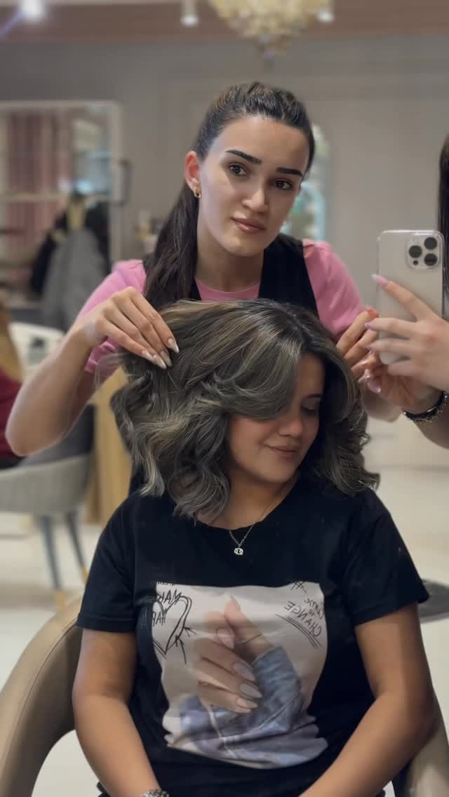Post 4 by Hair-stilist on Instagram (video)
