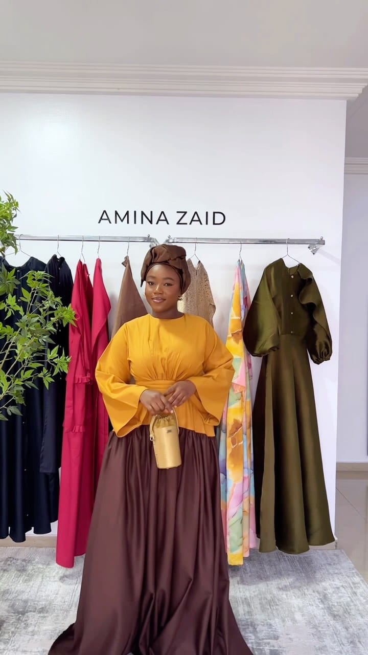 Post 9 by AMINA ZAID on Instagram (video)