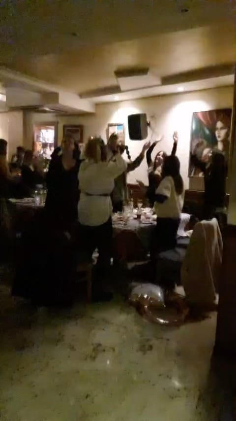 Post 6 by despedidasolteroleon.es on Instagram (video)