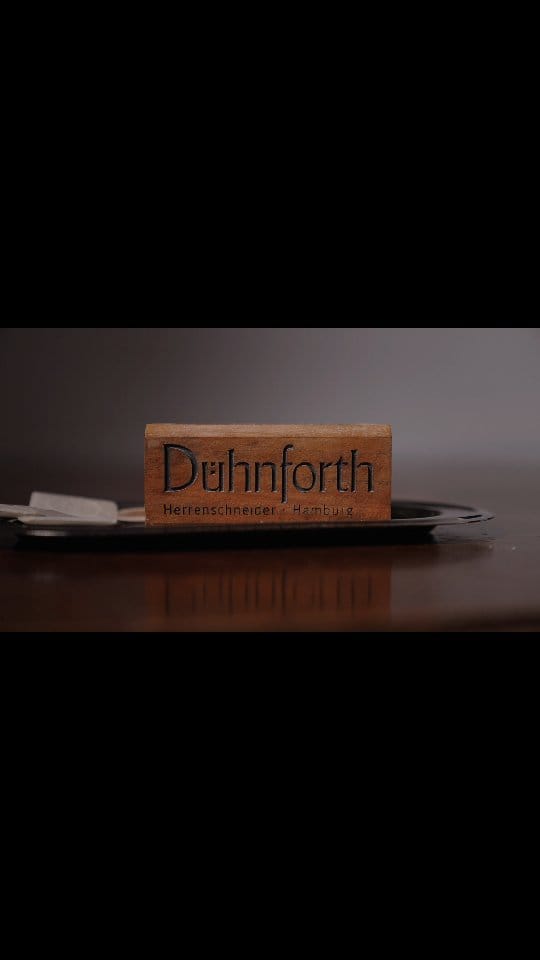 Post 8 by Sandro Dühnforth on Instagram (video)