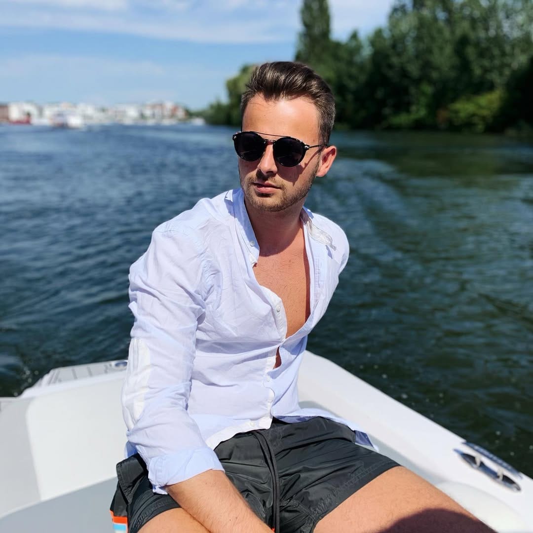 Post 1 by TAO SUNGLASSES on Instagram (carousel)