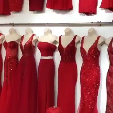 Post 4 by Luxuriousprincesses on Instagram (video)