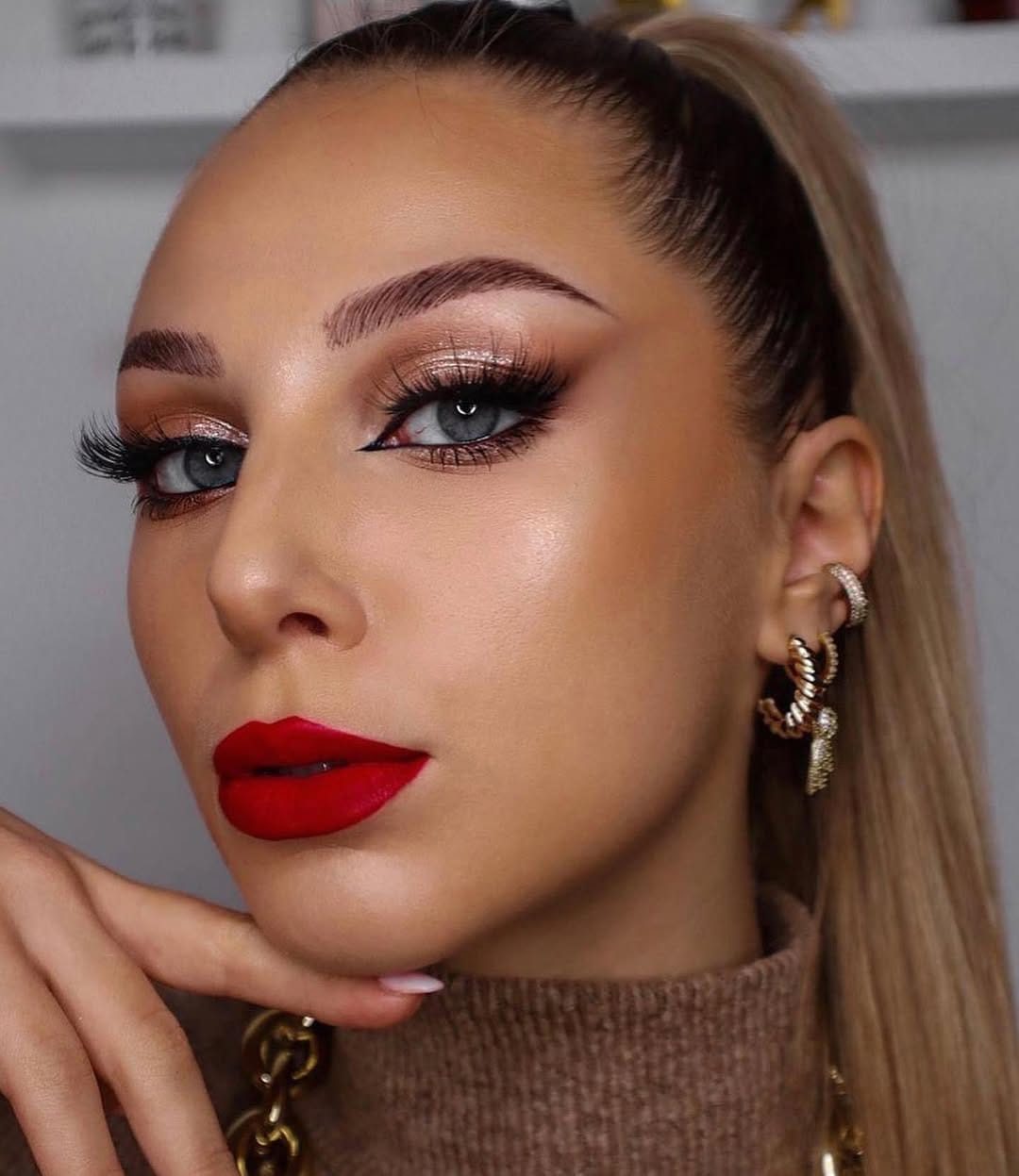Post 5 by Louanna Cosmetics on Instagram (carousel)