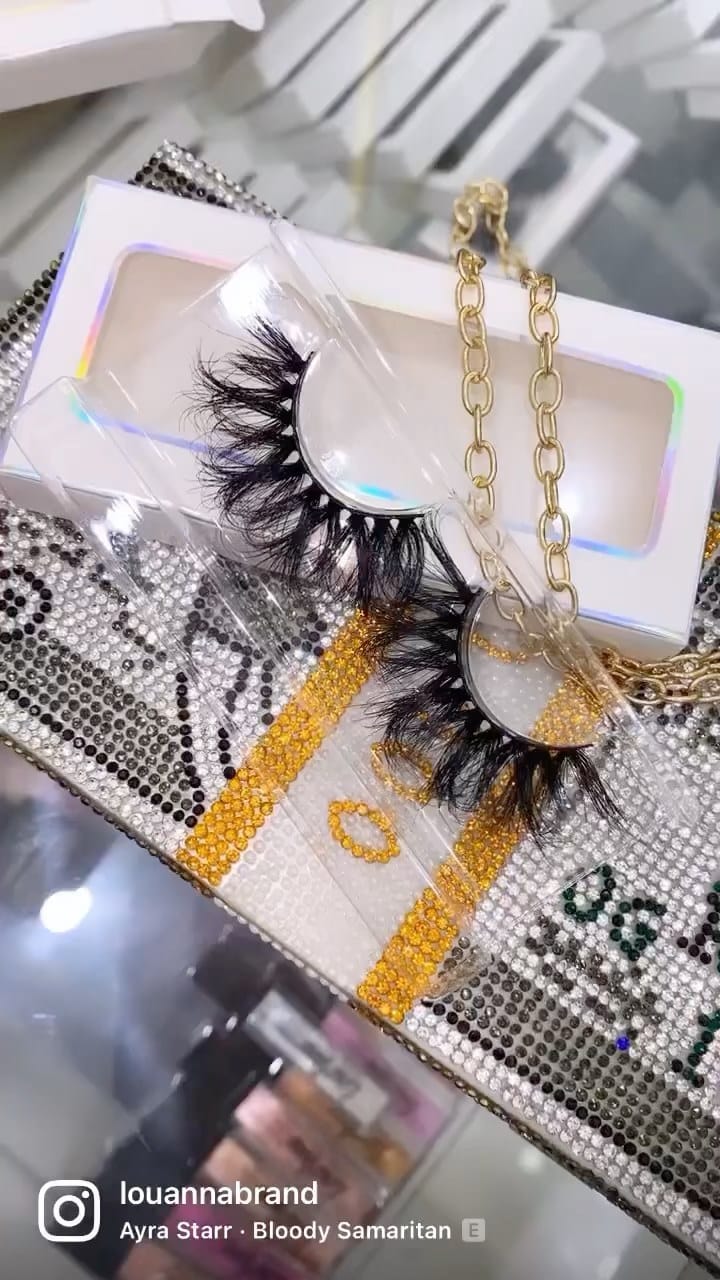 Post 4 by Louanna Cosmetics on Instagram (video)