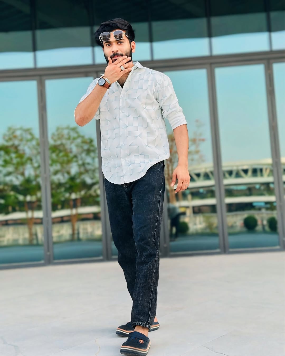 Post 2 by شمين رياس on Instagram (image)