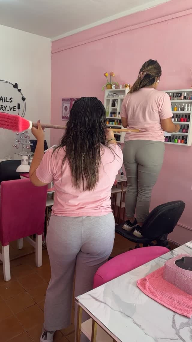 Post 5 by ESCULPIDAS•KAPING•MANICURA•PEDICURA on Instagram (video)
