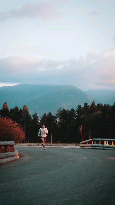 Post 2 by Baptiste Mischler OLY on Instagram (video)