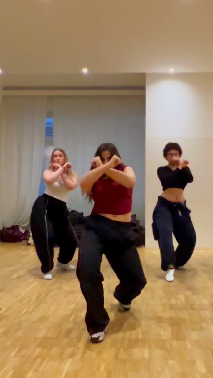 Post 2 by MOTHER • DANCER • BREMEN NEXT on Instagram (video)