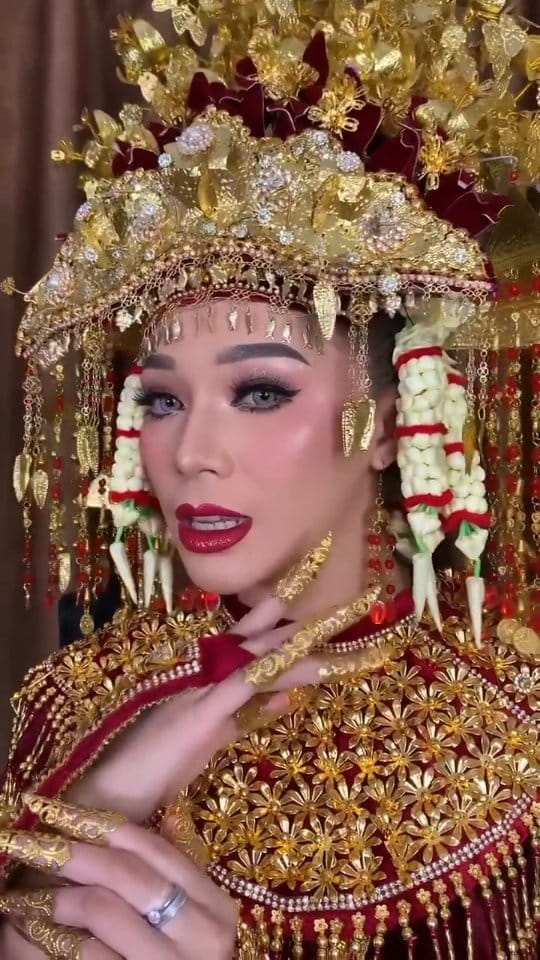 Post 9 by ZIN RATU SIE 💃🏻 on Instagram (video)