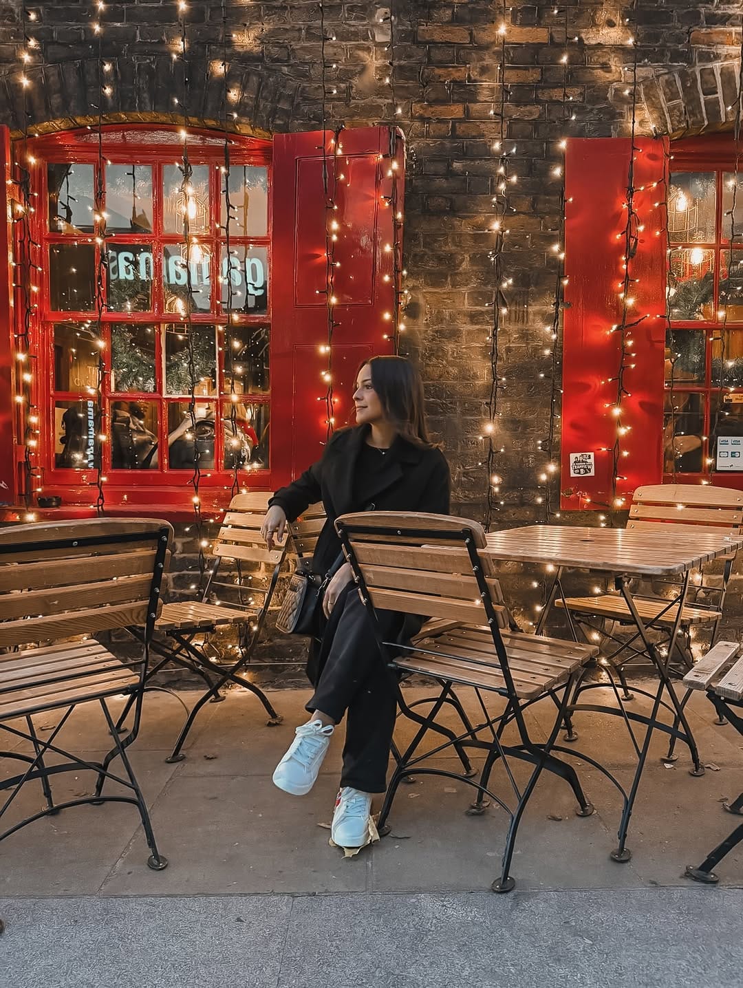 Post 8 by Pau Torres on Instagram (carousel)