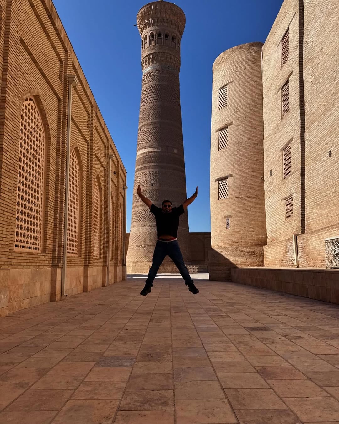 Post 8 by Mohammed Al-Mahboobi on Instagram (image)