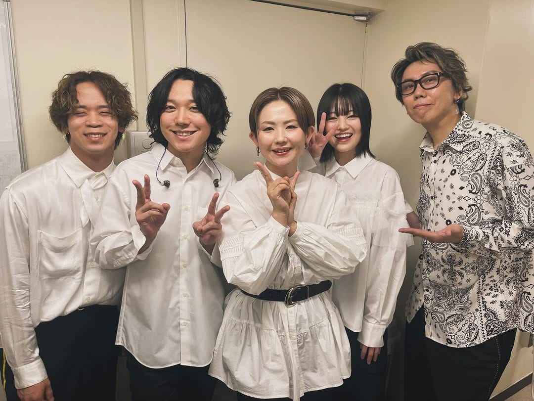 Post 4 by eji (ERI KAWAMURA) on Instagram (carousel)
