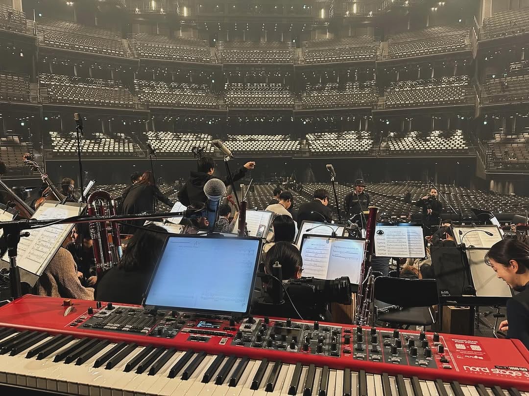 Post 6 by eji (ERI KAWAMURA) on Instagram (image)