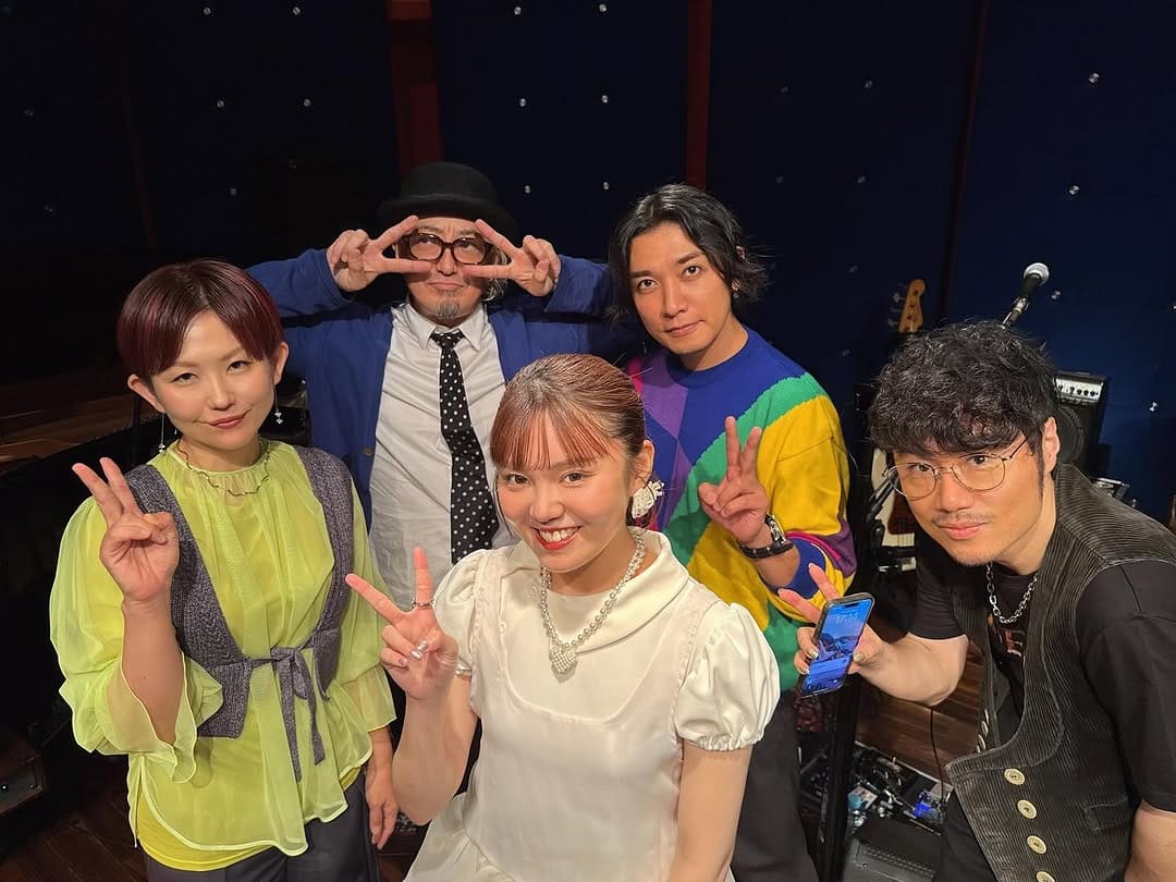 Post 7 by eji (ERI KAWAMURA) on Instagram (carousel)