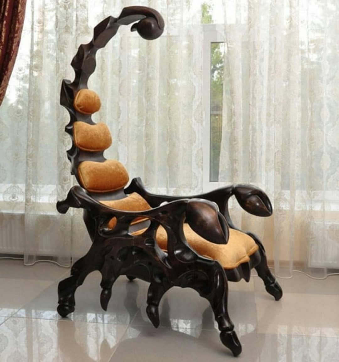 Post 9 by Chandelier designer on Instagram (image)