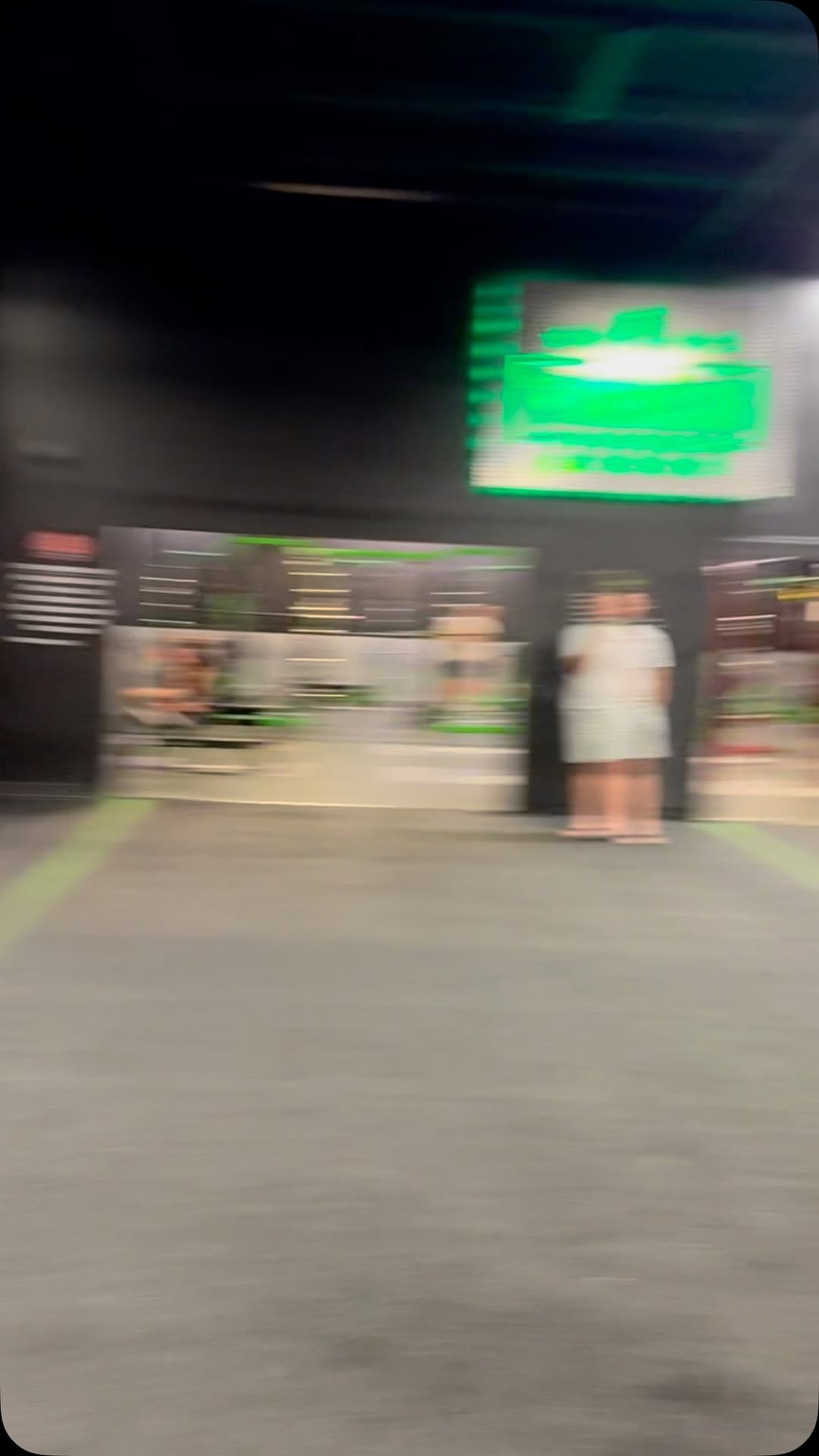 Post 3 by Dominique Davis on Instagram (video)